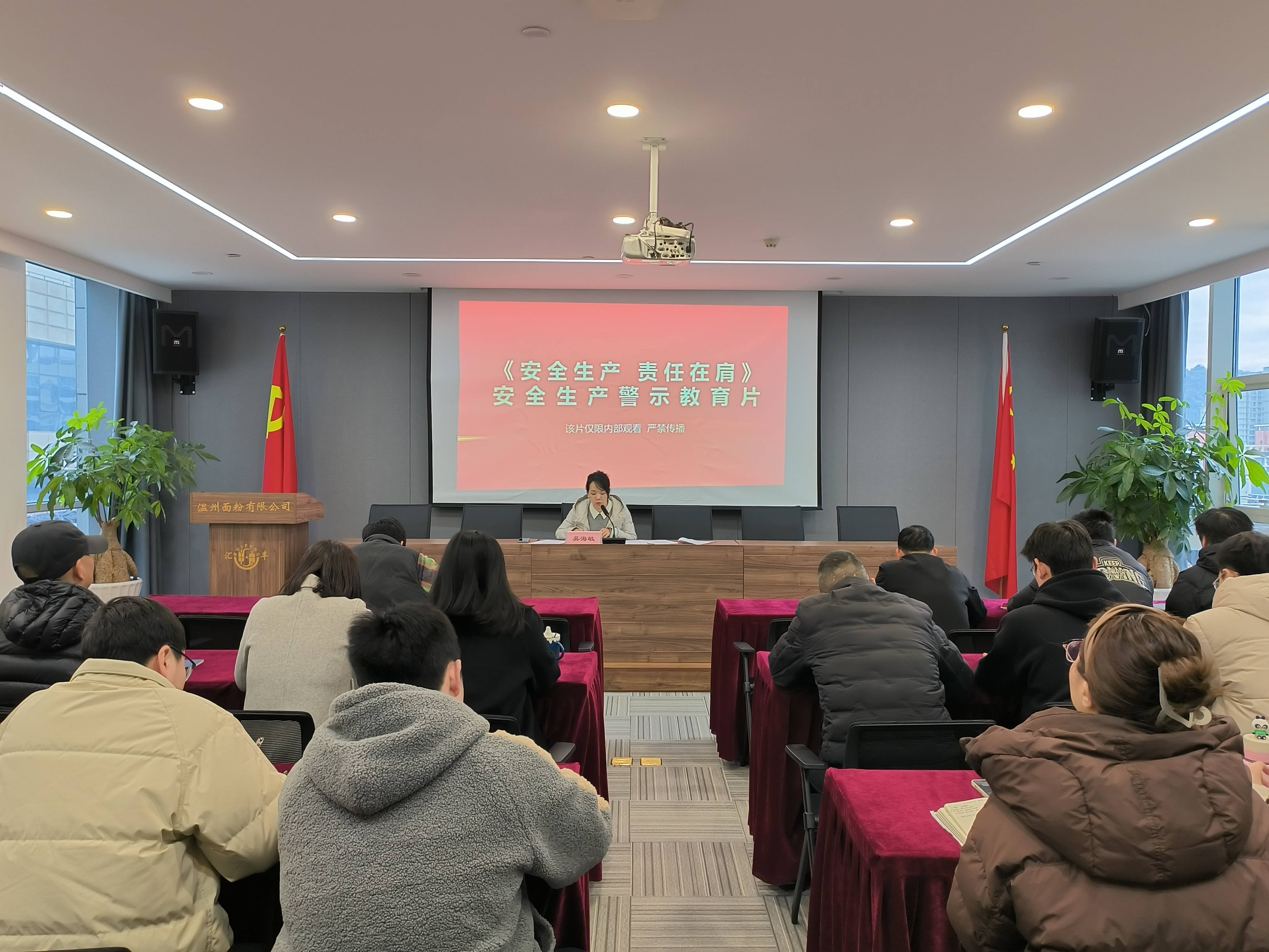 1709519066393064361.jpg 1709519066393064361.jpg